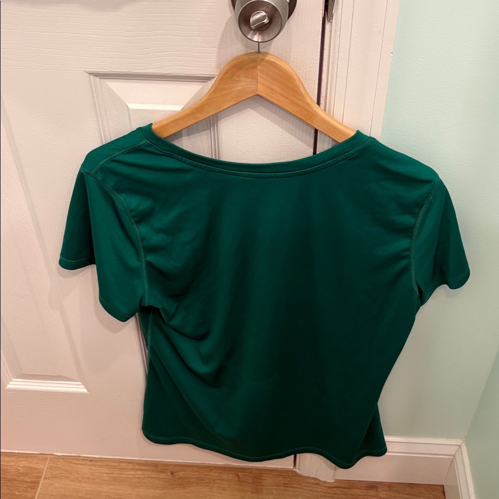 Champion Women's Short Sleeve Tees - Green and Red - Picture 3 of 5